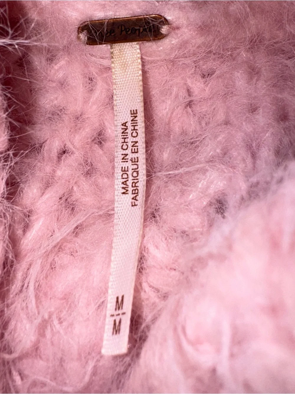 Free People balletcore Pink Fuzzy Cropped Turtleneck Sweater Sz M Soft Girl - Picture 5 of 6